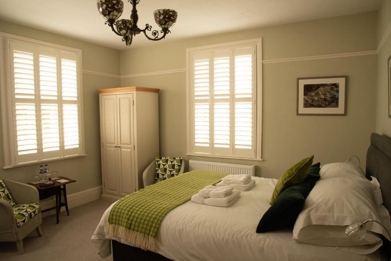 Lewesdon B&B Lyme Regis Eksteriør bilde